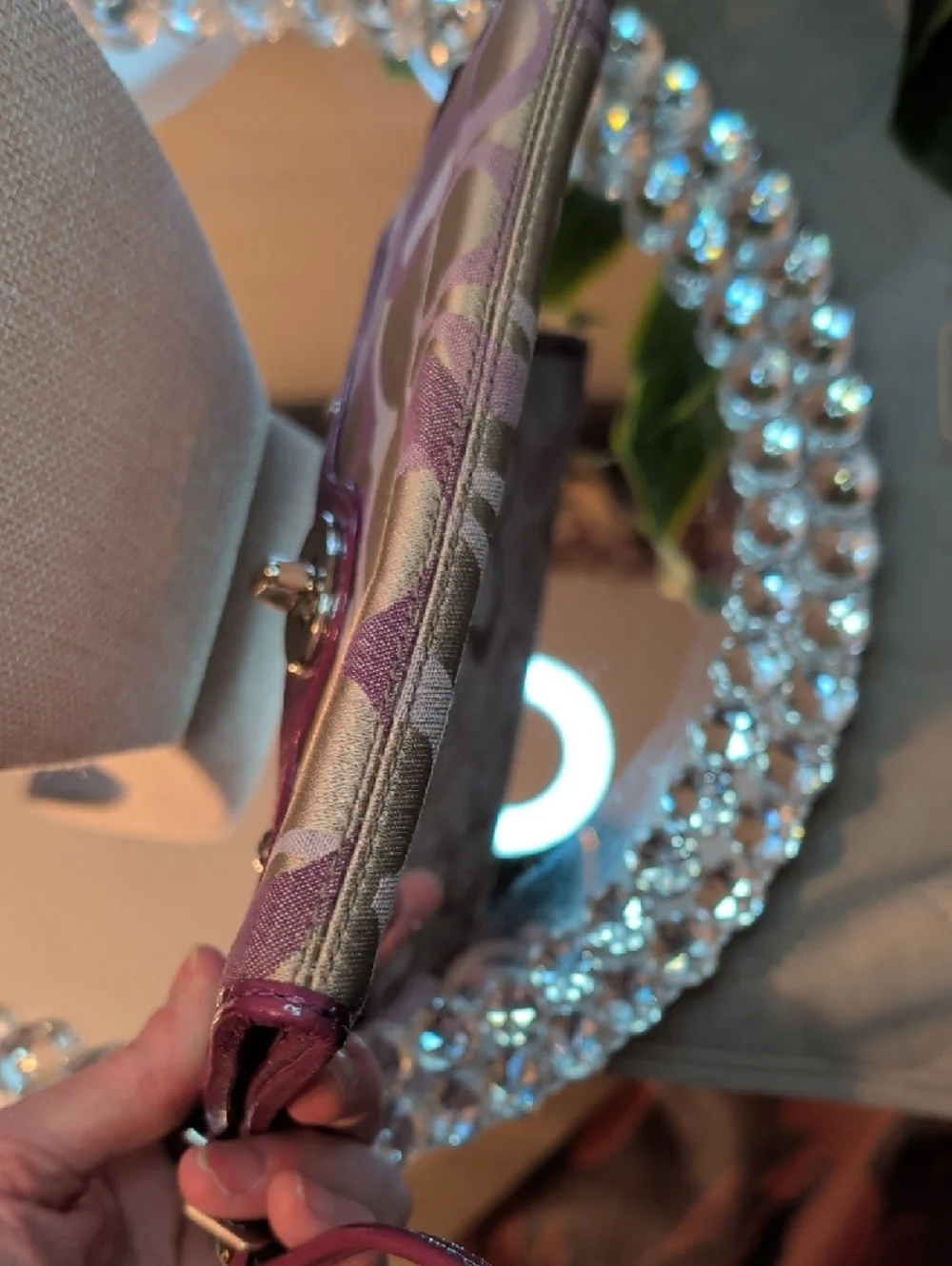 Coach Penelope Optic Signature Turnlock Wristlet EUC